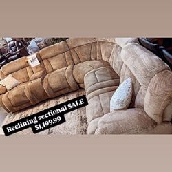 Reclining Sectional $1,199.99 💰 