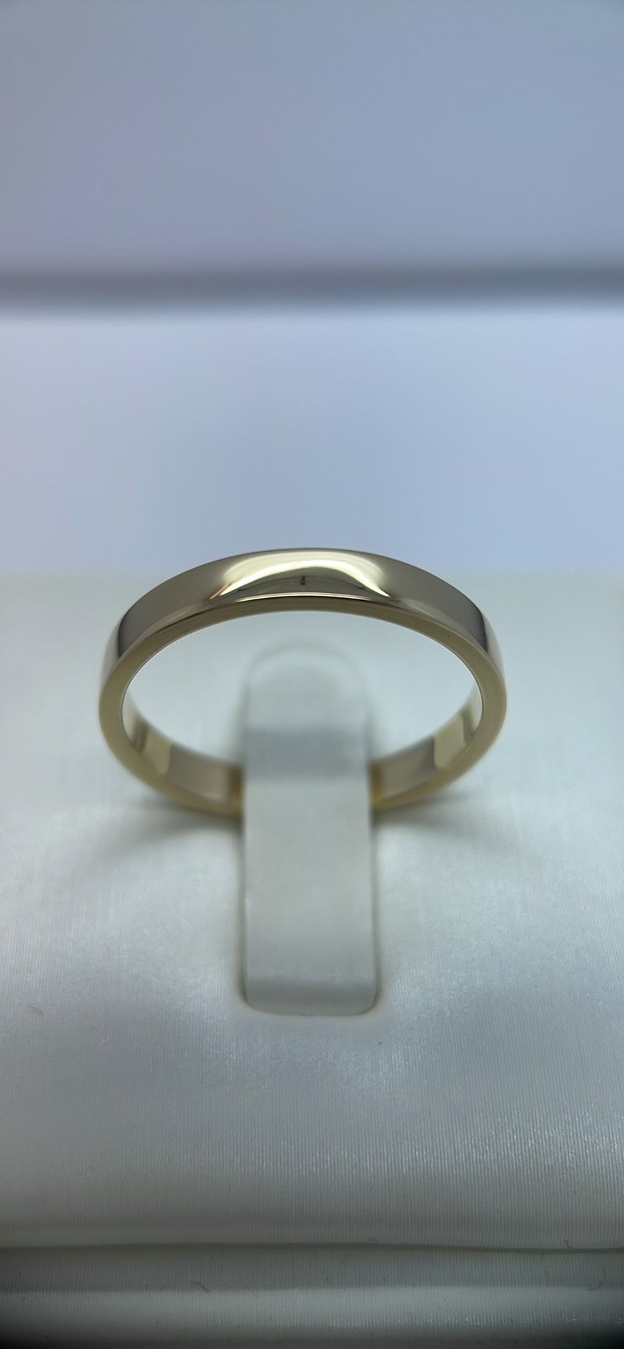 14 k Gold Ring. New.