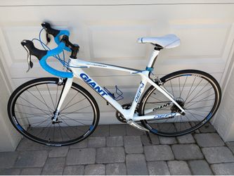 Giant Defy Advanced Road Bike 52cm