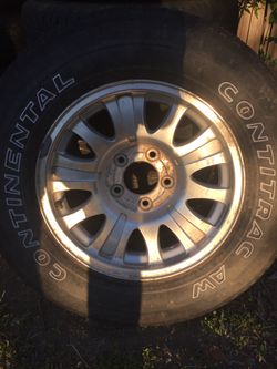 4 tires with rims Size P2 75/60 R 17