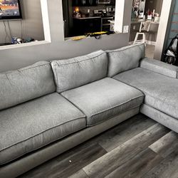 Sofa With Lounge