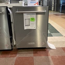 KitchenAid Top Control Built In Dishwasher With Stainless Steel Tub 3rd Rack‼️‼️ Model#KDTM704KPS