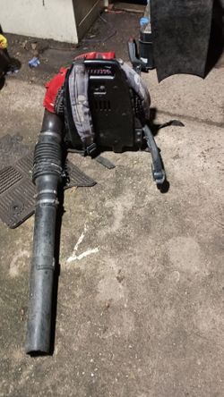 RedMax backpack blower