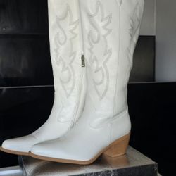 WomensWhite Cowboy Boots
