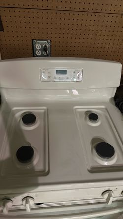 Whirlpool white stove