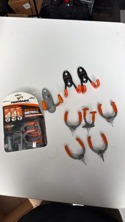 Tornado by E-Z Ancor Drywall Hooks Set