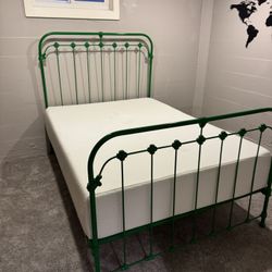 vintage iron bed frame and mattress