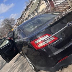 2013 Ford Taurus