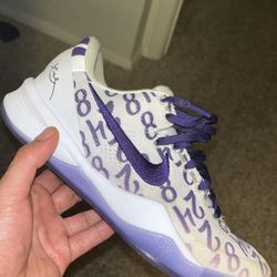 Kobe 8 Court Purple Size 7