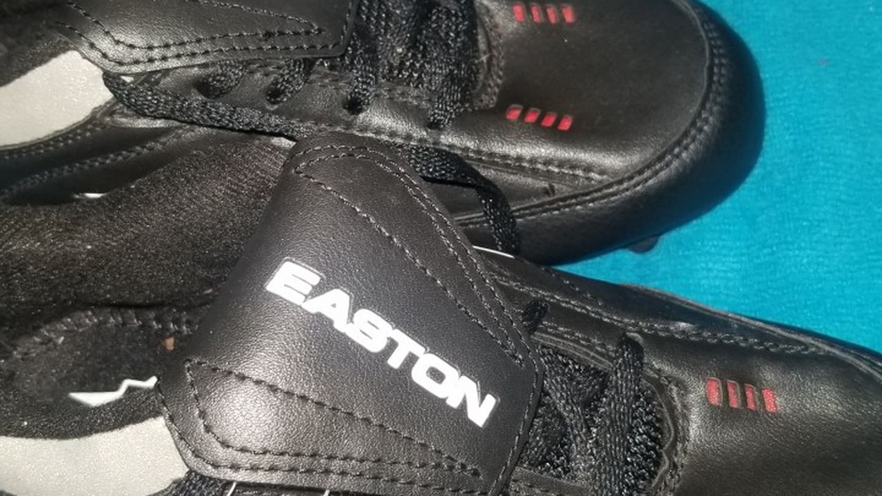 Easton Football Cleats, Brand New Youth Size 2