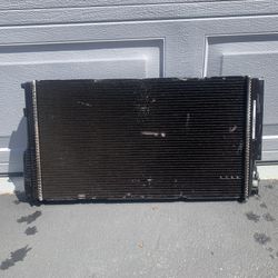 BMW 328i Engine Radiator