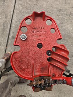 Rigid tristand 1/8 to 5 with heads and handle