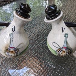 Oil And Vinegar Dispensers