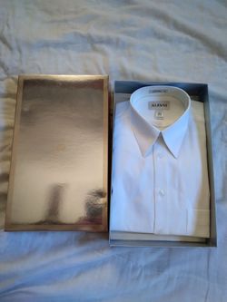Brand new Alfani dress shirt 15 1/2 32/33