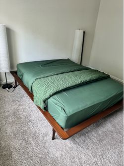 Walnut Platform Bed - Queen (no headboard)