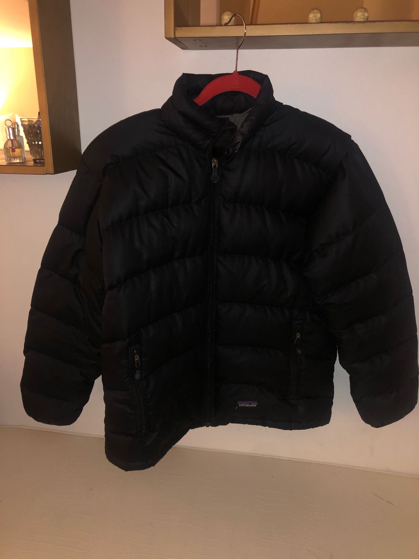 Patagonia Puffer jacket Women’s size Large