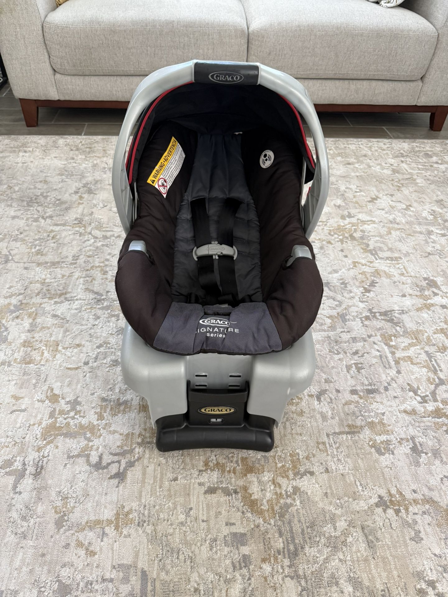 Graco Infant Car Seat With Base