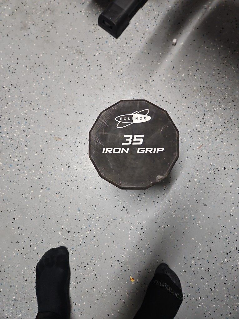 Equinox Iron Grip Dumbell 35 Pounds