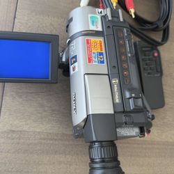 Sony handy cam 3.5 display monitor