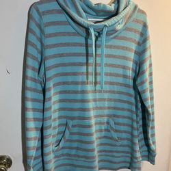 Woman’s/Teens Pull Over Sweater 