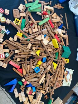 Lincoln Logs + Wood Blocks