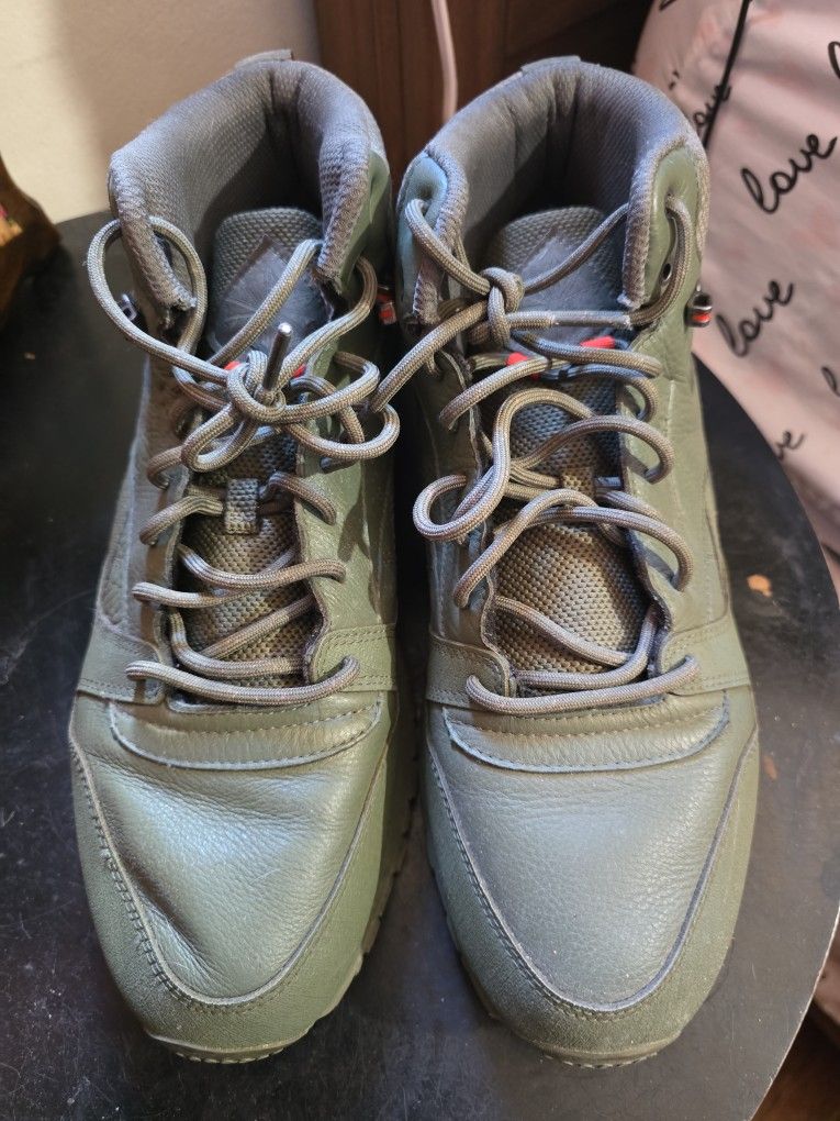 Size 13 Mens Reebok