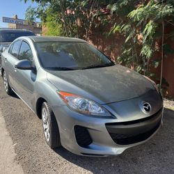 2013 Mazda MAZDA3 i Sport i Sport 4dr Sedan 6A Price $4,950 Mileage 127,620