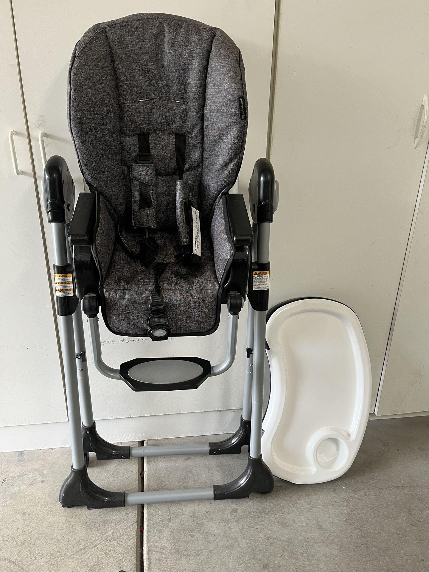 HIGH CHAIR BABY TREND