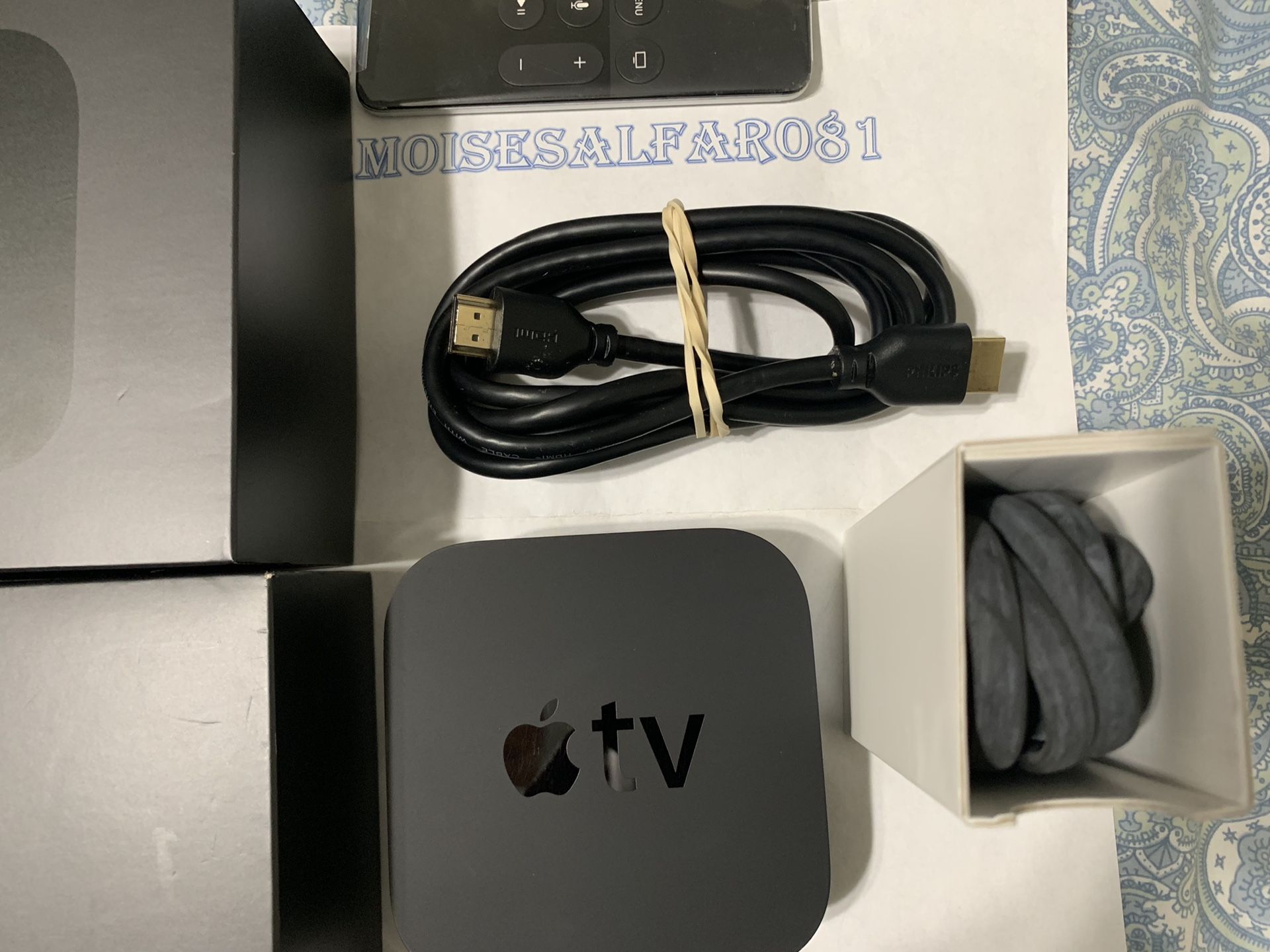 APPLE  TV 4TH GENERATION 🙌🏼NO TRADES🙌🏼