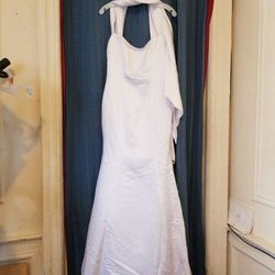 David's Bridal Size 10 Wedding Dress