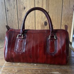 NWOT Vintage Authentic Exotic Eel Skin Beautiful Burgundy Handbag