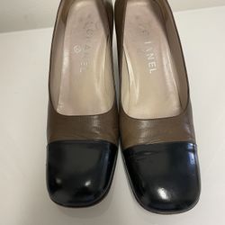 Chanel brown black patent leather shoes 