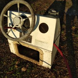 Small Center Console For Flats Boat W Steering