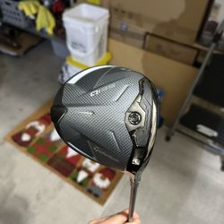 Taylormade Qi35 Driver