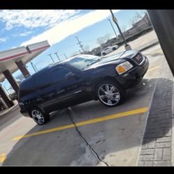 GMC Envoy XL. Message For More Pictures Of The Interior