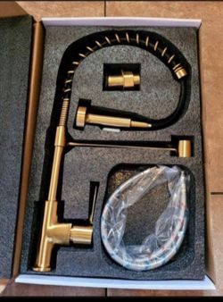 KITCHEN FAUCET