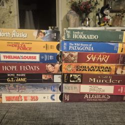 VHS LOT OF 14 MOVIES.