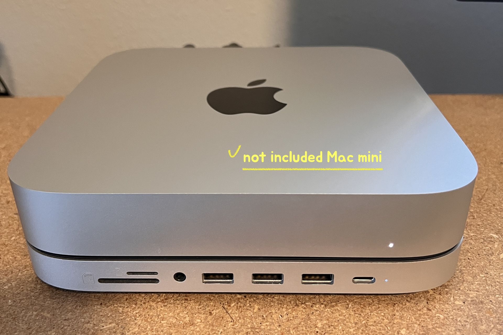 Satechi Type-C Aluminum Stand & Hub for Mac Mini
