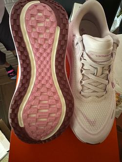 Nike Vomero Plus