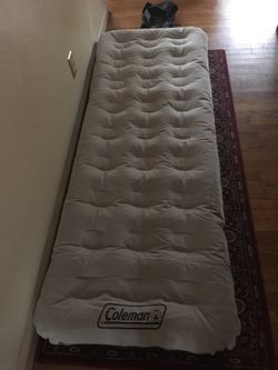 Slimywin air mattress with battery pump