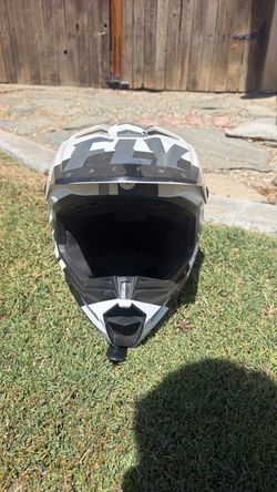 Motorcycle racing helmet youth L