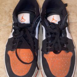 Jordan 1 Retro Low Golf 3.5Y