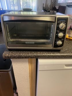 Black + Decker Toaster Oven