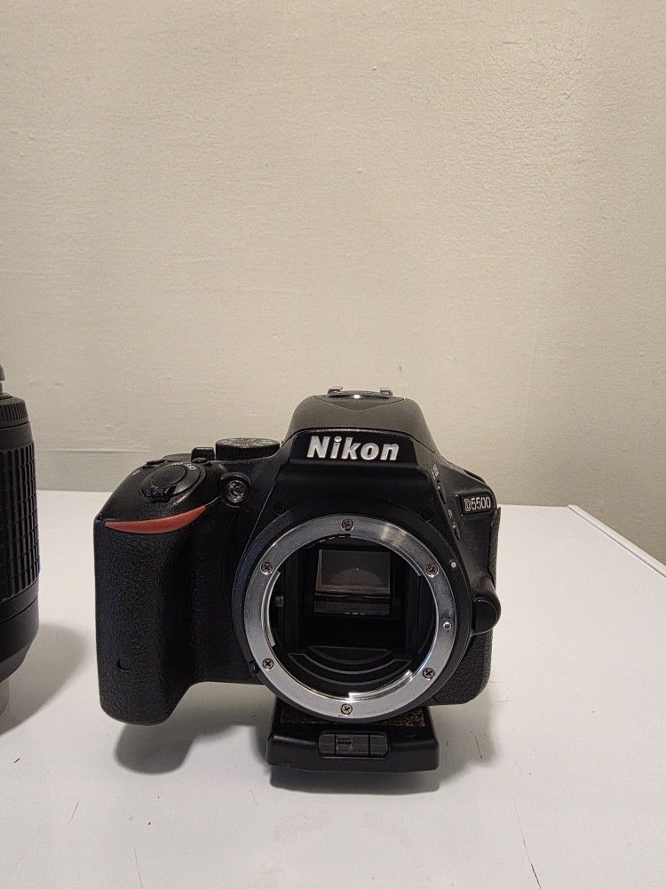 Nikon D5500 With 3 Lenses
