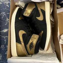 jordan 1s retro high og black and gold