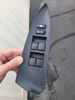 Windows Master Switch Rav4 2006 To 2011 Like NEW 
