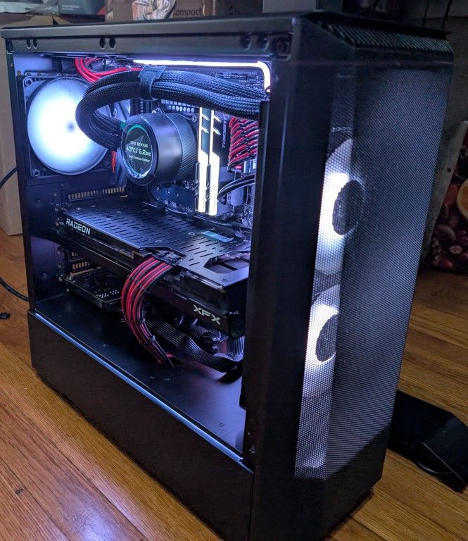 Powerful Gaming PC - Desktop