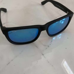 Ray-Ban 2140 Justin Sunglasses For Unisex Adult Fashion Glasses Blue