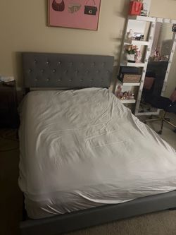 Full Size Bed