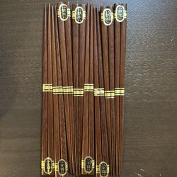 8 Pairs Of Brand New Chopsticks